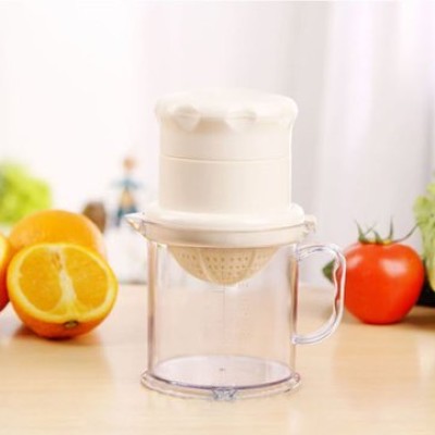 Manual Hand Press Juicer Squeezer Multifunctional Food Grade PP Small Portable Kitchen Appliance Fruit Extractor