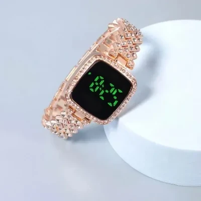 New Trend Fashion Steel Chain Diamond Women Watch Full Diamond Touch Screen LED Water Diamond Bracelet Watch (Rose)