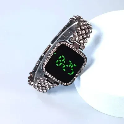 New Trend Fashion Steel Chain Diamond Women Watch Full Diamond Touch Screen LED Water Diamond Bracelet Watch (black)