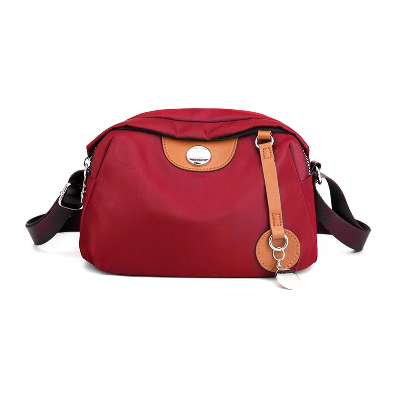 Trendy Red Nylon Casual Travel Messenger Bag – Waterproof Lightweight Multifunctional Mini Crossbody Bag with Compact Storage & Durable Design (22x11x14 cm)