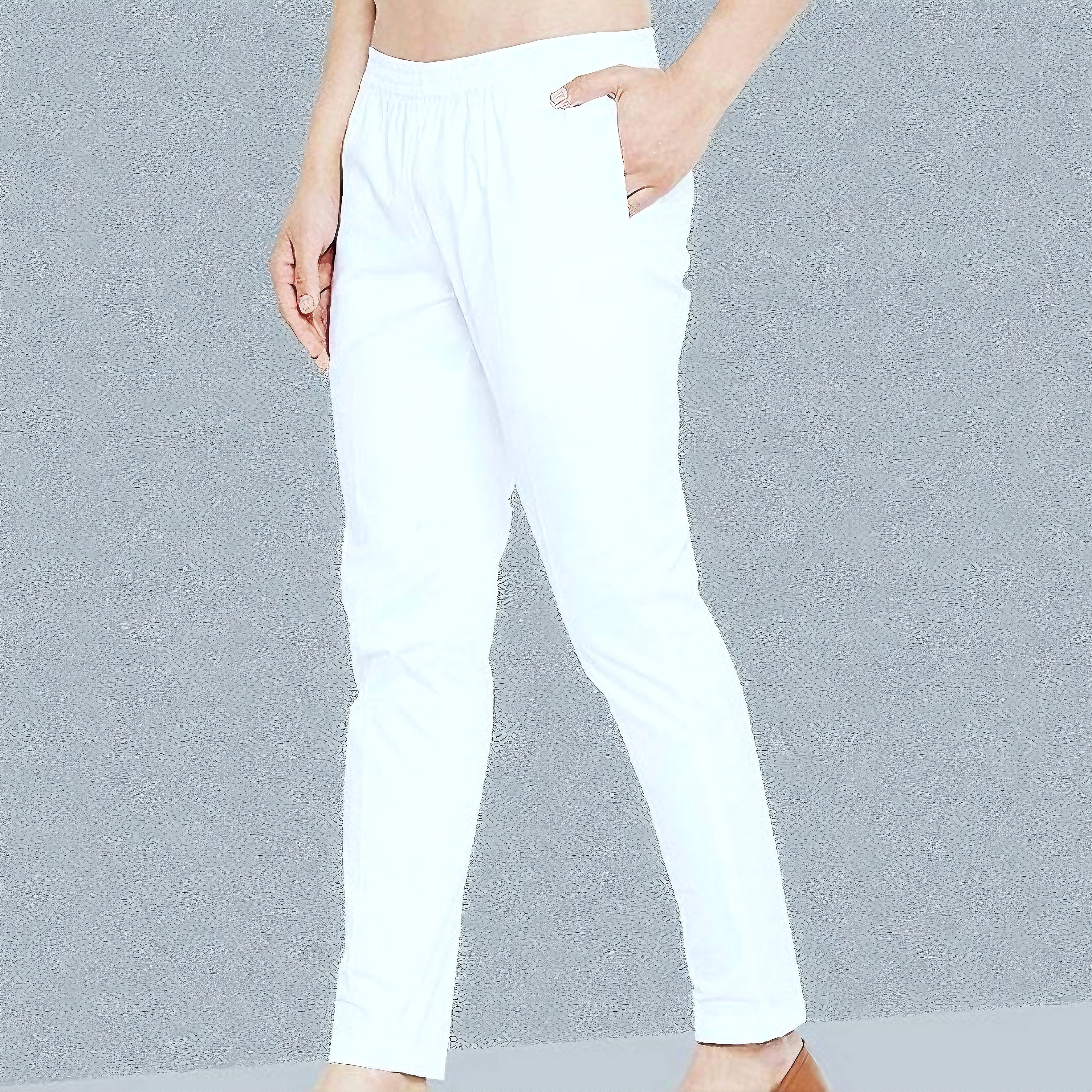 অফ-হোয়াইট মাইক্রো স্ট্রেচ্ চেইন ন্যারো পায়জামা।